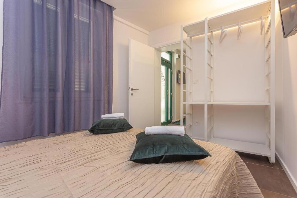 X Boutique Marinac Studio Apartments & Rooms Šibenik Eksteriør bilde