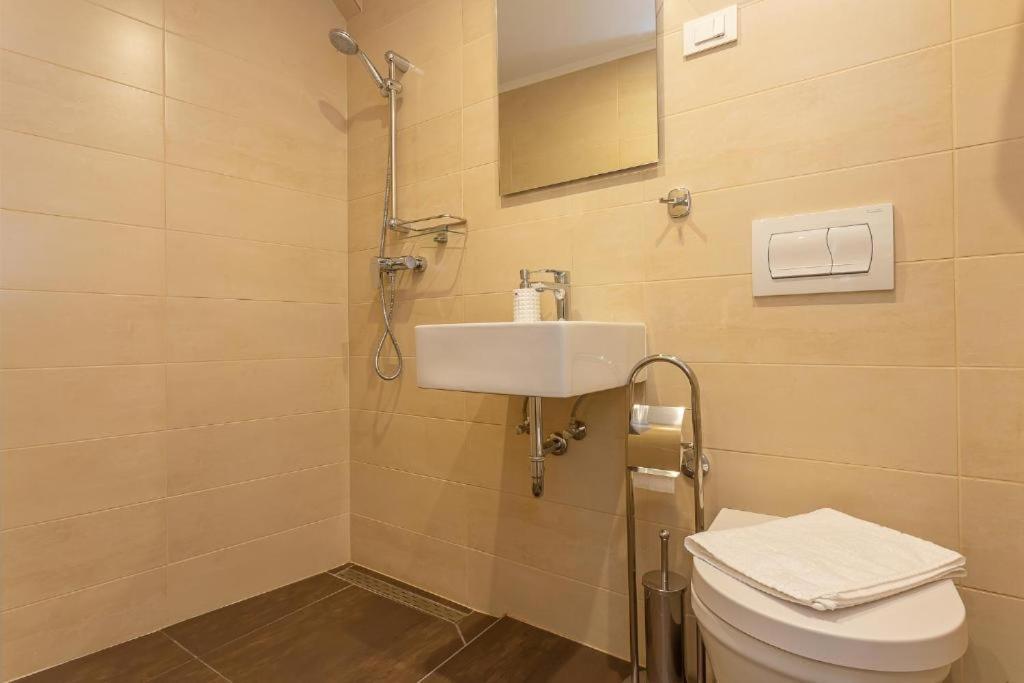 X Boutique Marinac Studio Apartments & Rooms Šibenik Eksteriør bilde