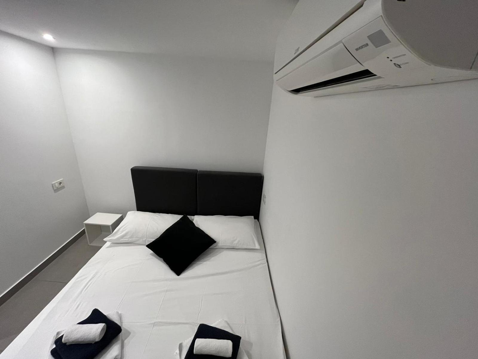 X Boutique Marinac Studio Apartments & Rooms Šibenik Eksteriør bilde